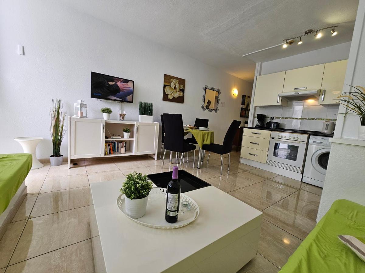 Casa Palmera 3 Only 150 Metres To The Beach, Heated Pool, Wifi, Sat-Tv, Balcony Arona  Eksteriør bilde